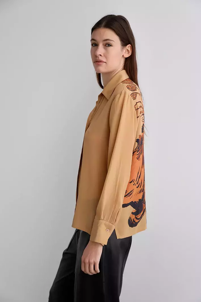 Blusa Lion Palm