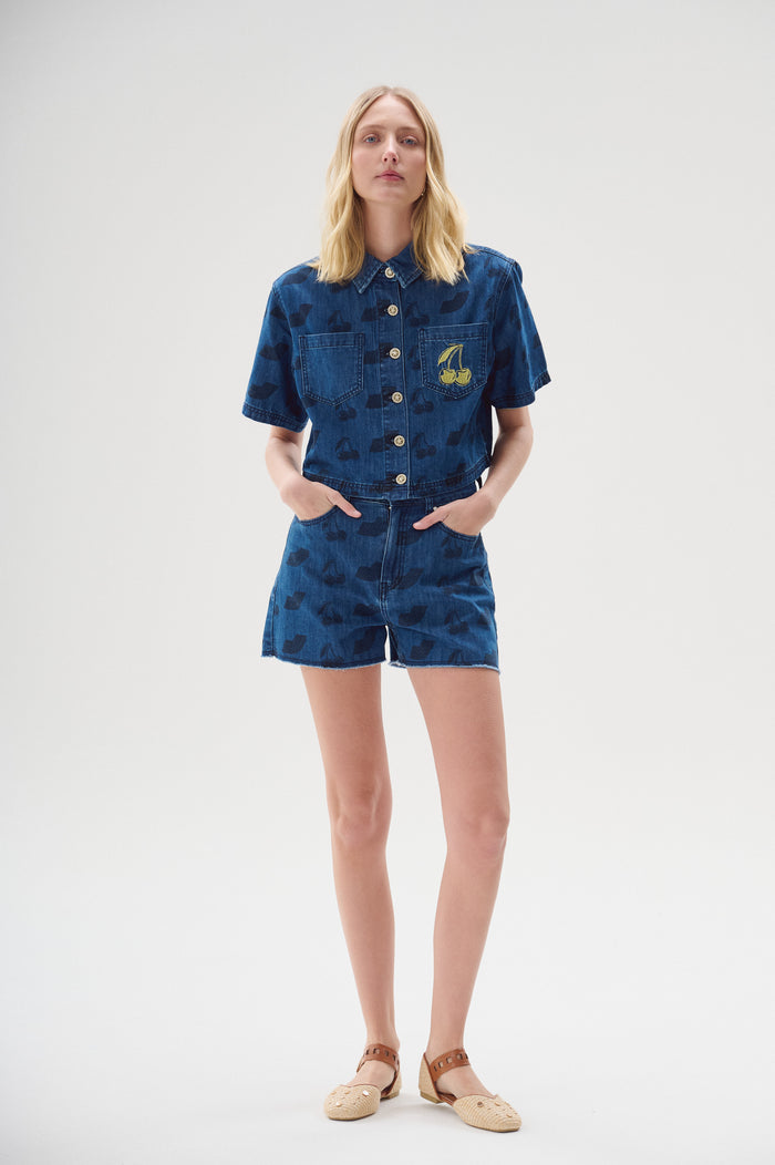 Short Lolita