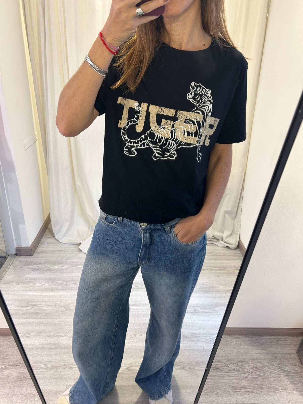 Polera Court