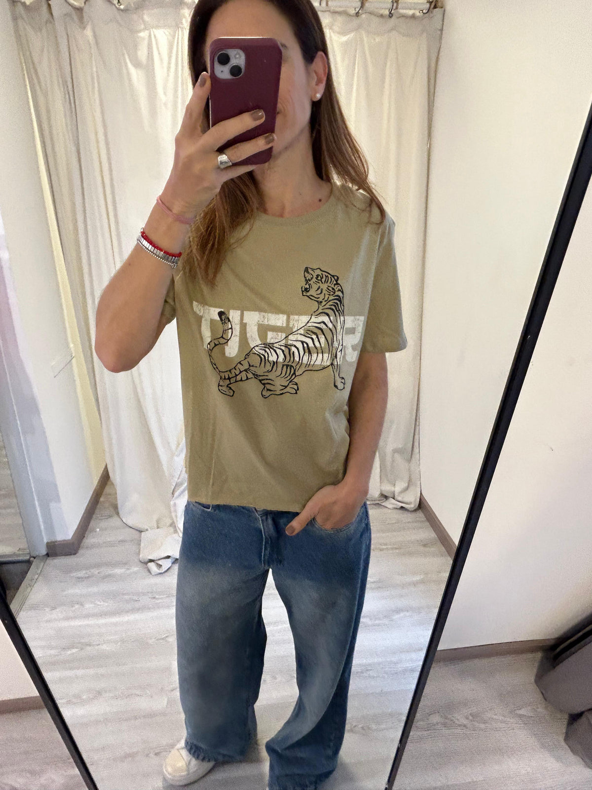 Polera Court