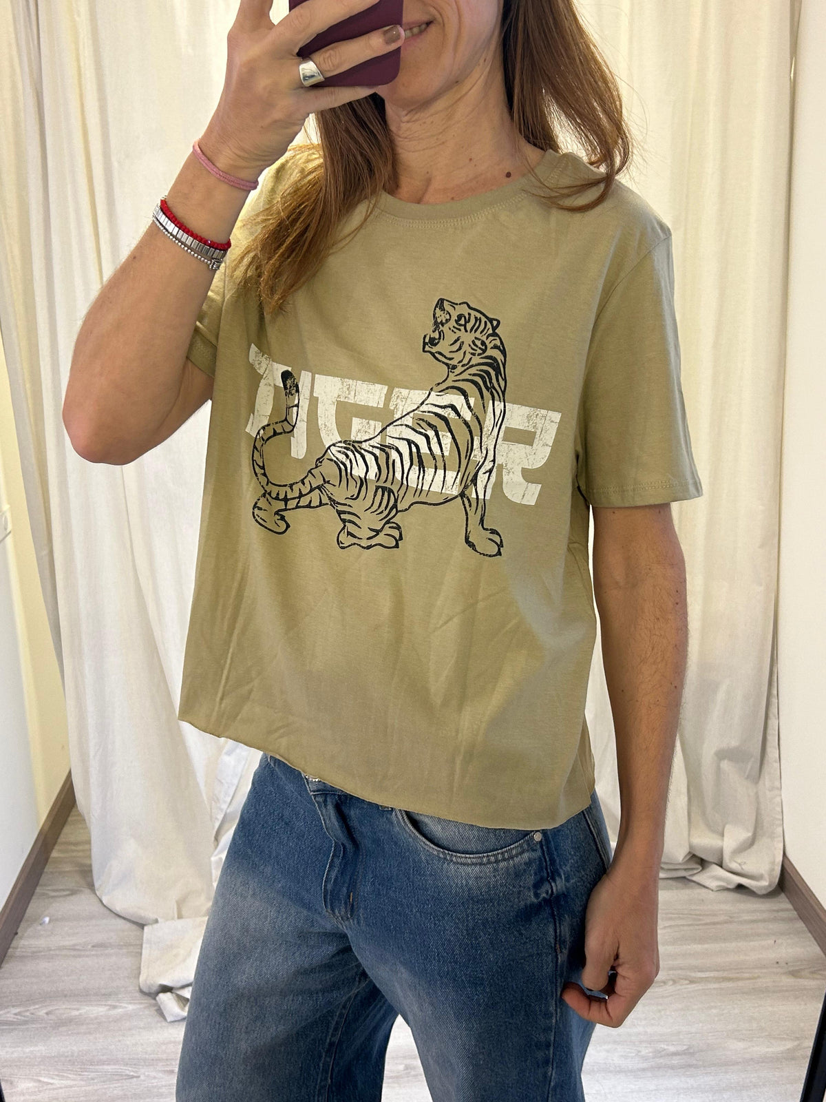 Polera Court