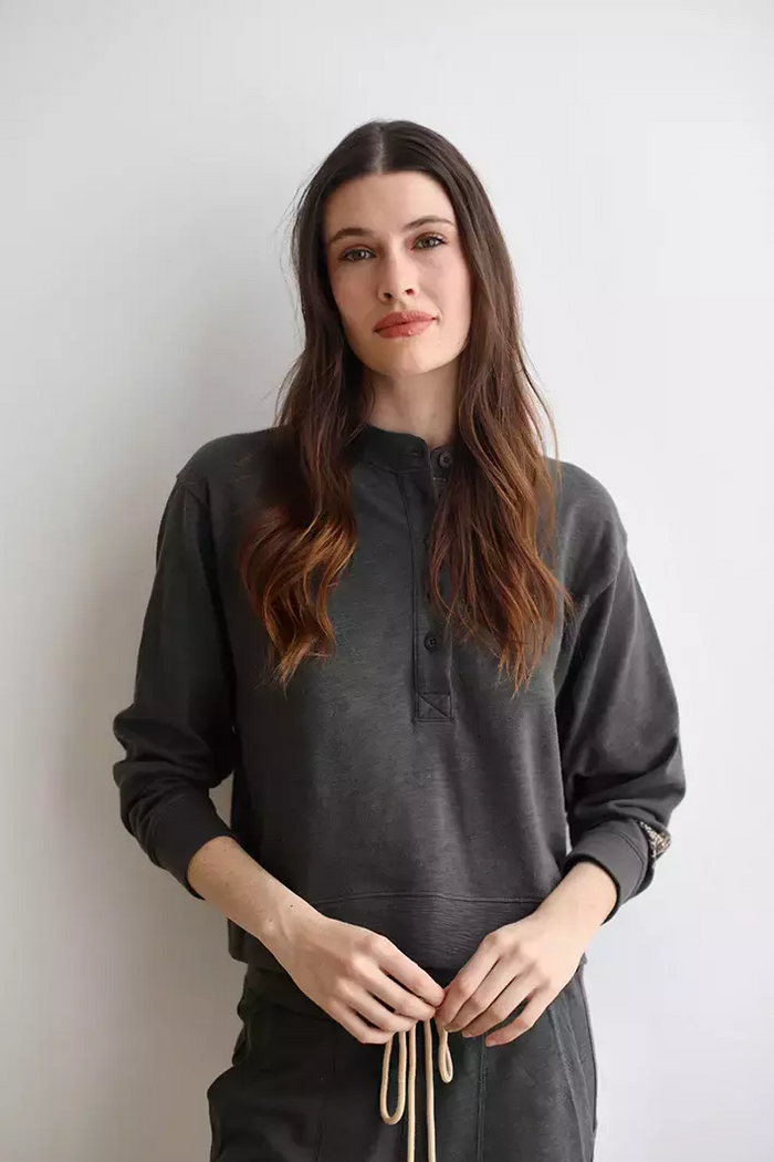 Polera manga larga Chettah